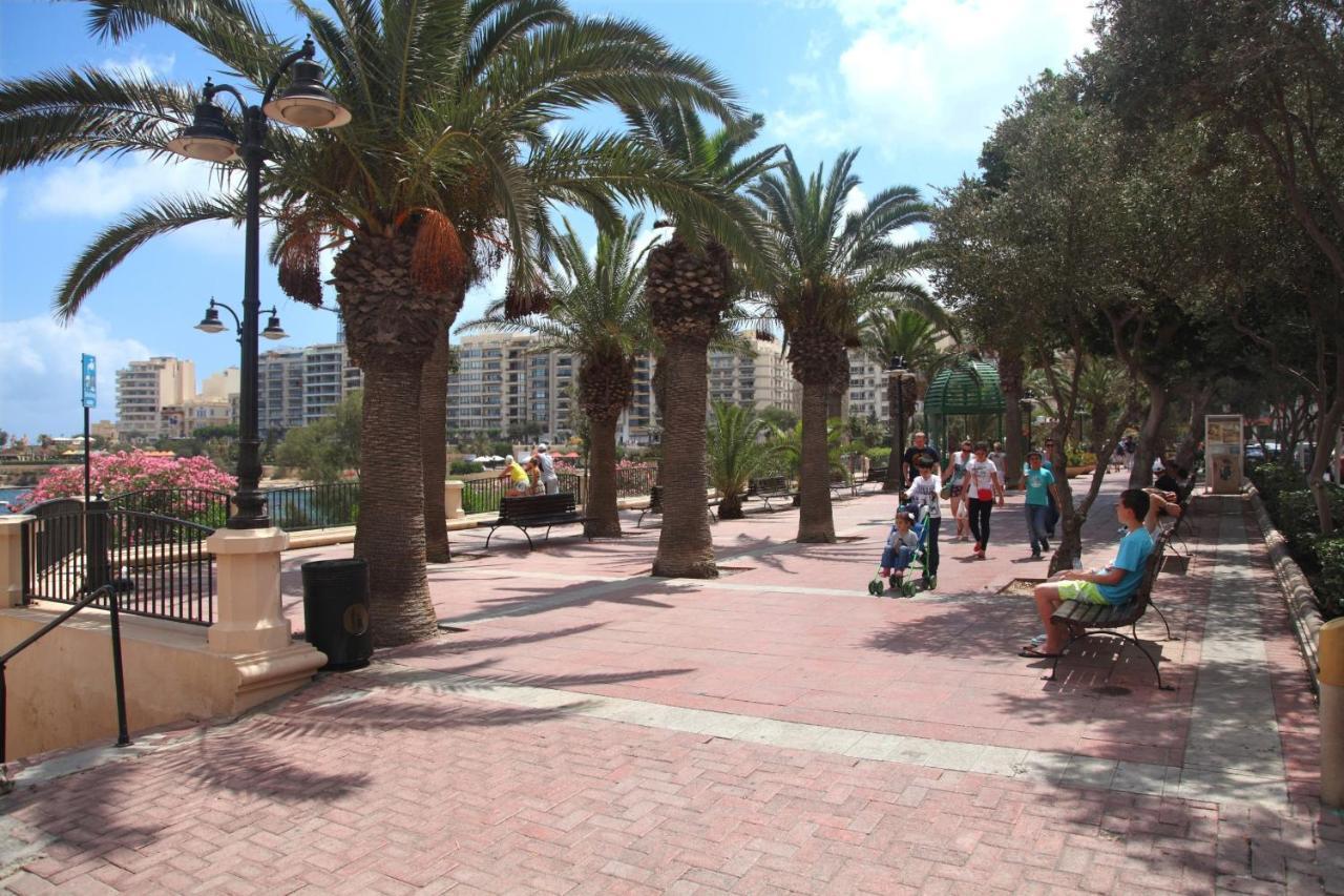 Modern 3 Bedroom & 3 Bathroom Apartment - Near Balluta Bay Saint Julian's エクステリア 写真