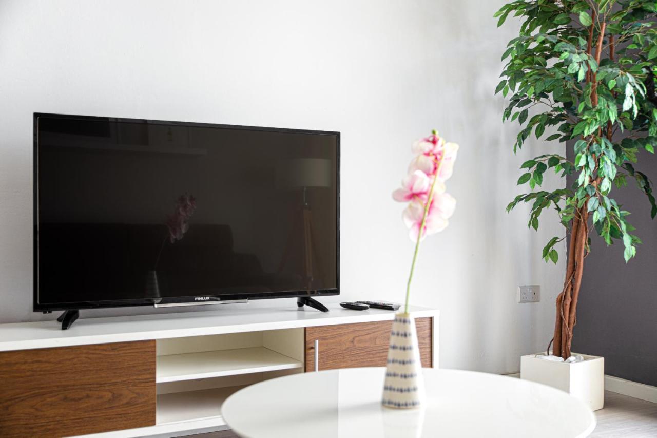 Modern 3 Bedroom & 3 Bathroom Apartment - Near Balluta Bay Saint Julian's エクステリア 写真
